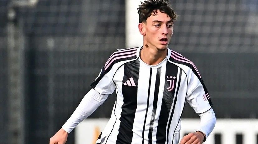 oficial fundasul central roman de la juventus torino imprumutat astazi la sampdoria 69785d6b92bb5