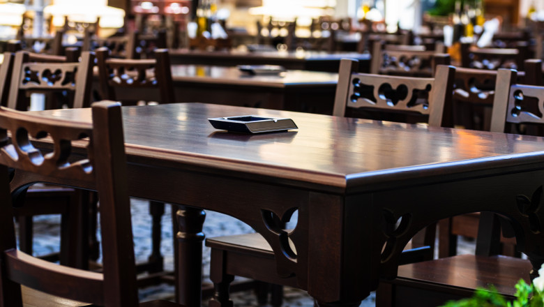 Patronatele HoReCa anunță dispariția a până la 25% din restaurante 1 patronatele din horeca anunta o schimbare profunda in 2026 intre 15 si 25 dintre restaurante ar putea disparea 6970b3745d9b8