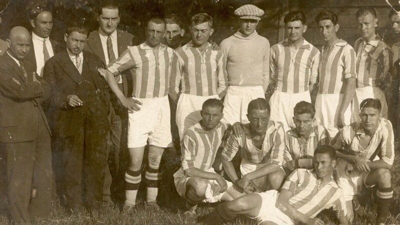 Fotbalul românesc în 1924: campioni și vedete de atunci 1 special cum arata fotbalul romanesc in 1924 acum 100 de ani chinezul era campioana vedeta era ronay si dinamo se numea inca maccabi 6978542f07c5e