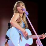 taylor swift inducted into songwriters hall of fame youngest person ever 6970f2ef29d3b