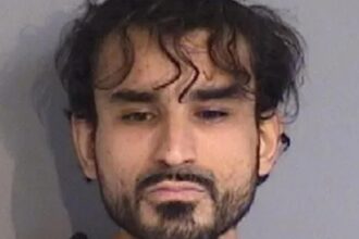 trei turisti au fost impuscati mortal la intamplare in apropiere de disney world florida pe suspect il cheama jihad video 696e00de92b8b