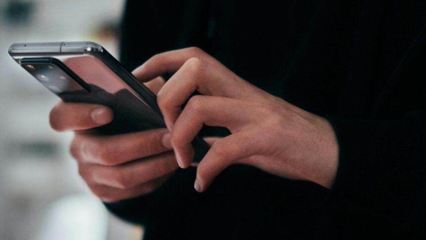 Tragedie: Un student de 19 ani a murit după ce a primit sfaturi despre droguri 1 un student de 19 ani a murit dupa ce a cerut sfaturi de la chatgbt despre cum sa consume droguri unde s a produs tragedia 695e6943f0a6e