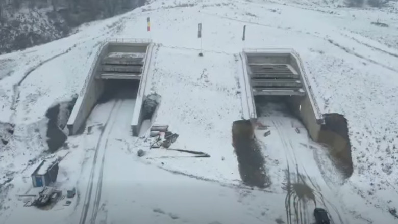 Autostrada Carpați ar putea fi finalizată mai devreme 1 video prima autostrada care trece carpatii ar putea fi gata mai devreme soferii vor putea strabate tara exclusiv pe sosea de mare viteza 6973430c7f349