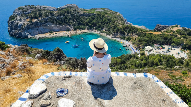 Vânătoare de vacanțe la promoție: rezervă acum! 1 a inceput vanatoarea de vacante la promotie cine stie cand are concediu acum e momentul sa rezerve destinatii preferate de romani 69960ae0ae898