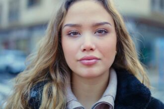 adult children who struggle to set boundaries with their parents often share these 11 traits 69875c3733342