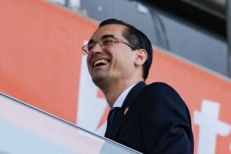 asul din maneca al lui burleanu optiunea surpriza a frf daca lucescu se da la o parte 69833dfbed996