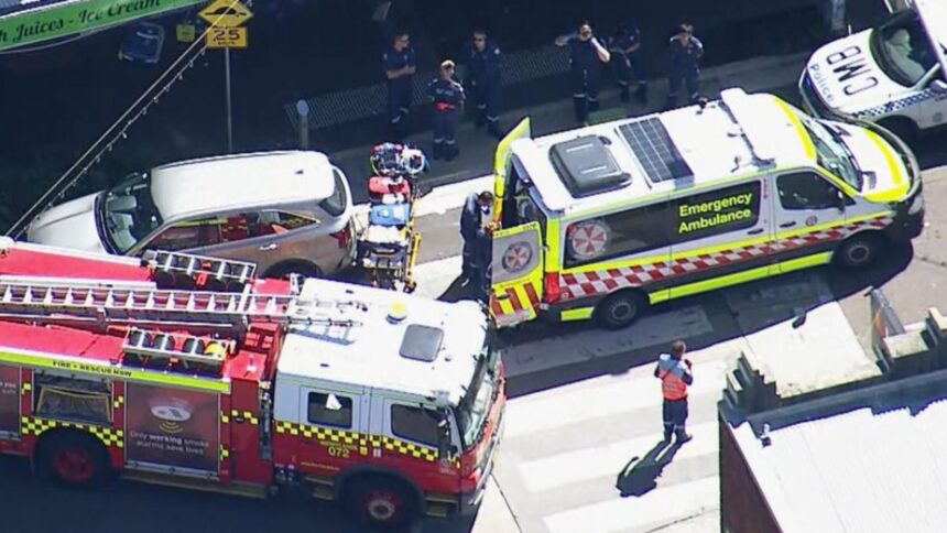 atac armat in australia un mort si doi raniti grav dupa ce un barbat a injunghiat persoane la intamplare video 699410be0193c