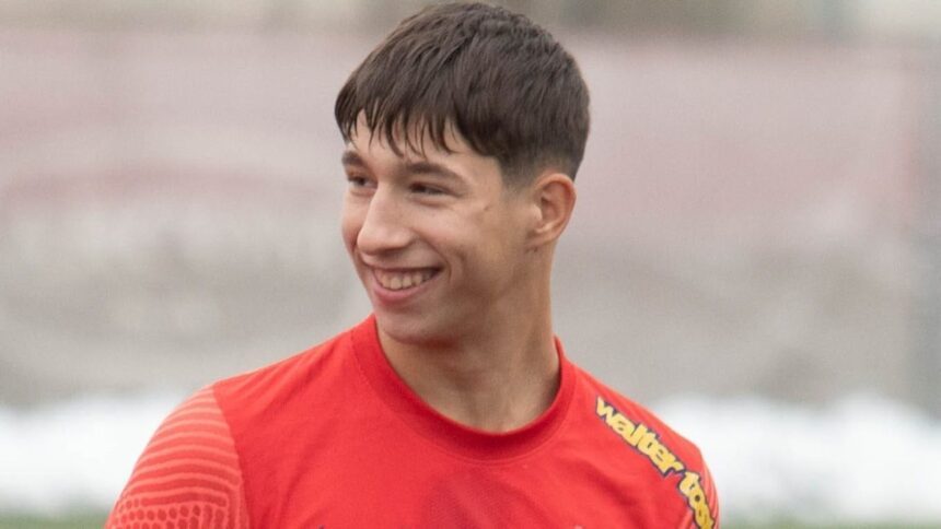 David Popa, talentul lui Becali: cât valorează atacantul? 1 david popa pestisorul de aur al lui becali cat valoreaza pustiul care a dat golul fabulos de la craiova 698e4e1003143