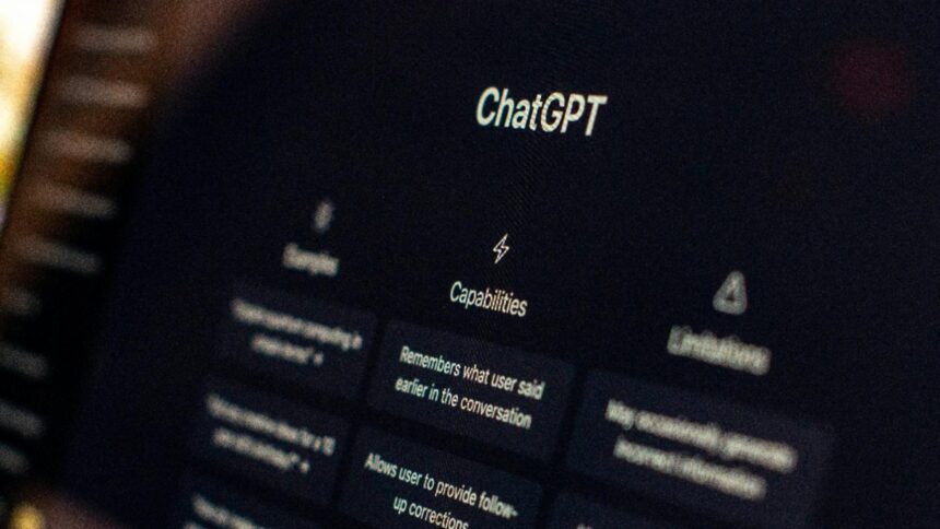 expertii internationali avertizeaza milioane de oameni dezvolta relatii emotionale cu chatboti ai 6982fb49d5a27