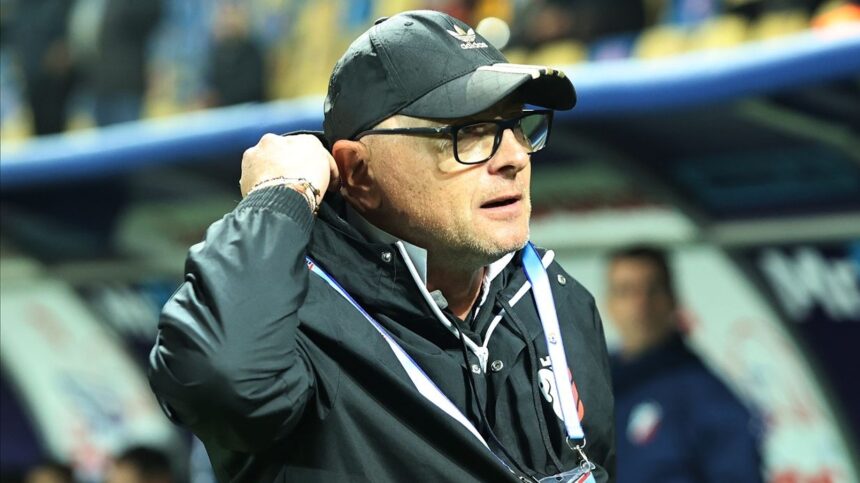 FC Botoșani - ”U” Cluj: moldovenii caută play-off 1 fc botosani u cluj live text pe sport ro de la 2000 moldovenii vor inapoi pe loc de play off 699835f8f1928