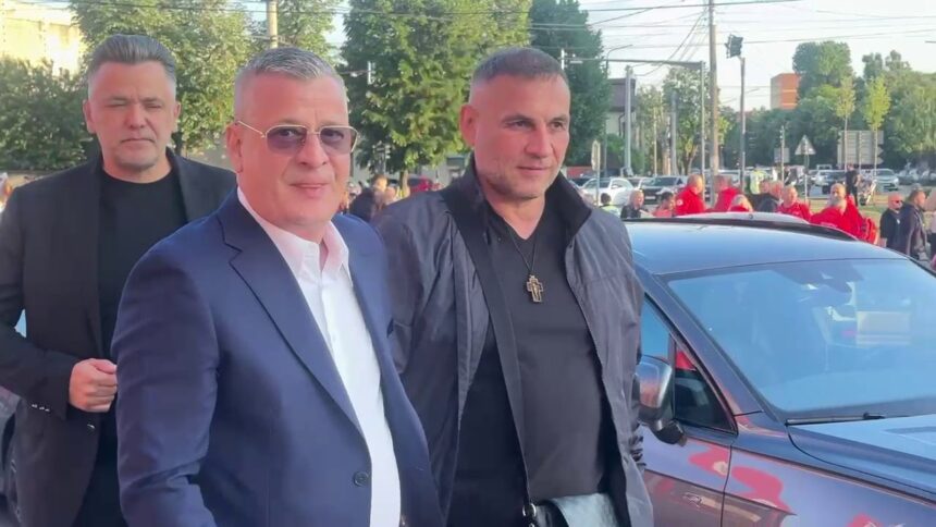 Fostul antrenor acuză CFR Cluj de neplata salariilor 1 fostul antrenor a reclamat o pe cfr cluj acuza ca nu i au fost platite salariile 69a060a0f0385