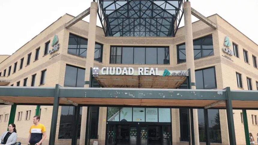 lovitura pentru romanii din spania dupa 20 de ani de munca oamenii nu se mai ajung cu banii si vor sa se intoarca acasa 6989ea6bbb15c