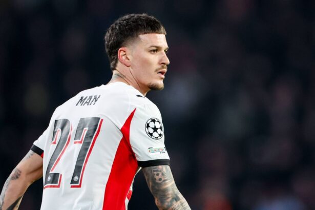 olandezii au analizat evolutia lui dennis man dupa victoria lui psv ce i au reprosat jurnalistii batavi 699ada4fdc306