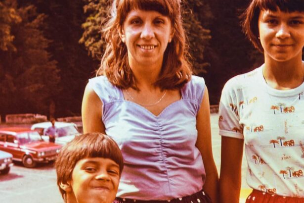 parents in the 1980s refused to do 11 things that modern parents basically force on kids today 69a22abc36285