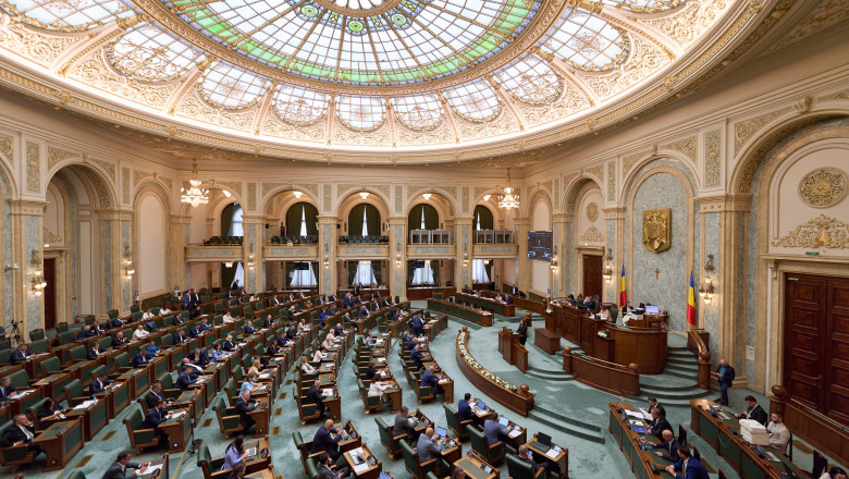 Primăriile pot plăti reparații la buncăre în blocuri 1 proiect adoptat de senat primariile vor putea plati reparatiile buncarelor din subsolurile blocurilor 698c89ff3dfff