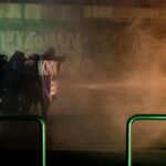 proteste la milano fata de jo de iarna ciocniri violente intre manifestanti si politie fotovideo 6987a9088c54f