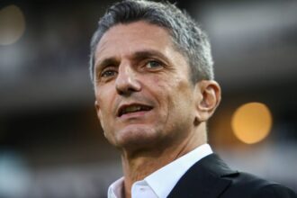 razvan lucescu recunoaste dupa esecul cu celta vigo din europa league puteam pierde cu 3 0 mergem acolo sa luptam 69982b85f2f32