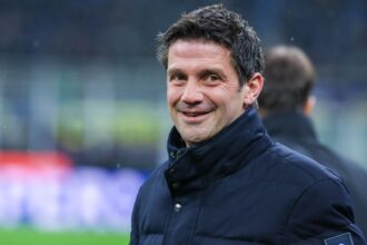 transfer ratat de cristi chivu a refuzat o pe inter dar a semnat tot in serie a 69861c7172d63