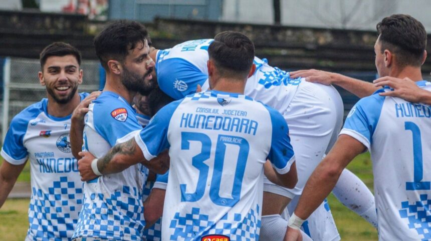 video corvinul ce echipa trupa din hunedoara ramane invincibila dupa o noua victorie spectaculoasa in liga 2 699839863dabc