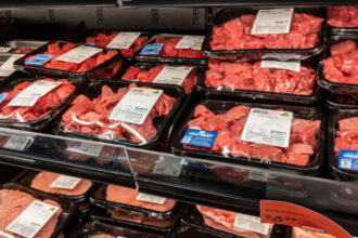 video cum poate deveni carnea un risc major pentru sanatate chiar inainte sa ajunga in congelator consumatorii nu stiu asta 698709820841b