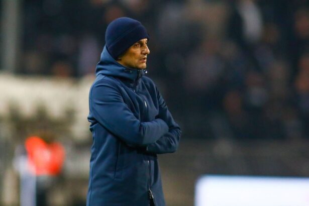 video razvan lucescu misiune imposibila cu paok salonic in returul cu celta vigo cati absenti are romanul 699eaaccb7575