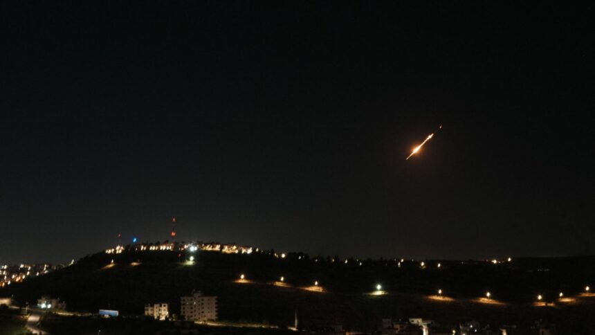 Război în Orientul Mijlociu: alertă și evacuări în Cipru 1 a cincea zi de razboi orientul mijlociu alerta de securitate crescuta si evacuari masive in cipru atacuri in arabia saudita si liban 69a7c23787b8e