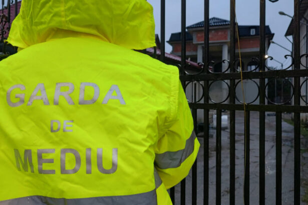 amenda de 100 000 de lei pentru o firma din buzau garda de mediu a gasit deseuri periculoase depozitate ilegal 69c2a7f07d330