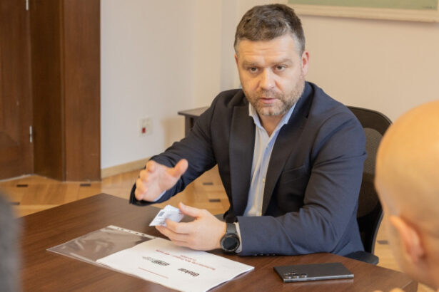 amenzi de 86 000 lei in centrul capitalei pentru fatade murdare ciucu e inacceptabil ce vedem in oras 69bd53e450108