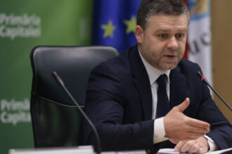 ciucu a anuntat restructurari la primaria capitalei sute de posturi vizate si economii de aproape 28 de milioane de lei 69c5024cae9d6