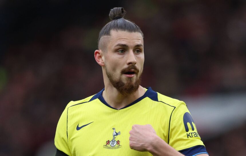 Drăgușin și drama fotbalistică de la Tottenham 1 dragusin asista la o drama fotbalistica anuntul facut de tottenham 69b32d28d9781