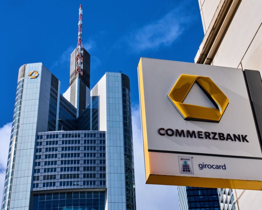 UniCredit lansează un atac asupra Commerzbank în Europa 1 european takeover battle hots up with unicredits unfriendly attack on commerzbank 69b7e2d6b498a