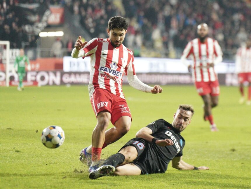 Darius Olaru, accidentat grav în meciul de la Arad 1 foto darius olaru accidentat la arad capitanul fcsb a parasit terenul dupa un fault dur 69a4abec56e30