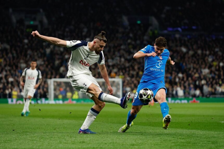 igor tudor intrebat direct daca va continua experimentul cu radu dragusin 69bba2f091e42