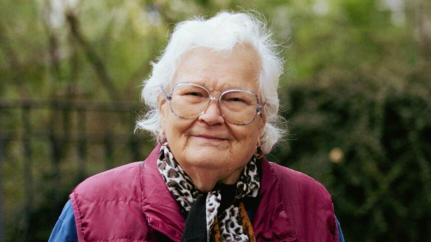 man refuses to treat his boomer mother in laws heirlooms like a museum triggering a generational clash 69b815b262be6