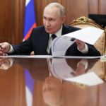 put him on trial pro kremlin loyalist turns on putin in rare outburst 69bab1193679d