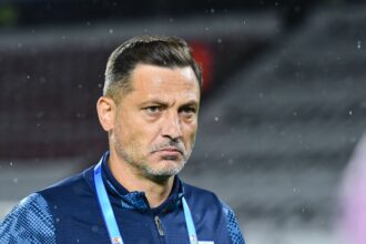 radoi si a facut deja primul dusman ii doresc sa nu aiba succes la fcsb 69b116c37ecd9