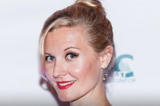 supernatural actress carrie anne fleming dead at 51 69c07a861941b