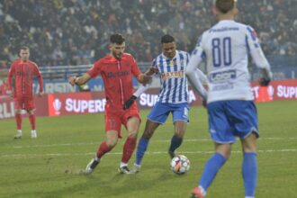 video a fost mai aproape de fc barcelona decat de fcsb si acum s a crucit pentru ce a luat rosu fanii au coborat sa invadeze terenul 69a7dddc7f870